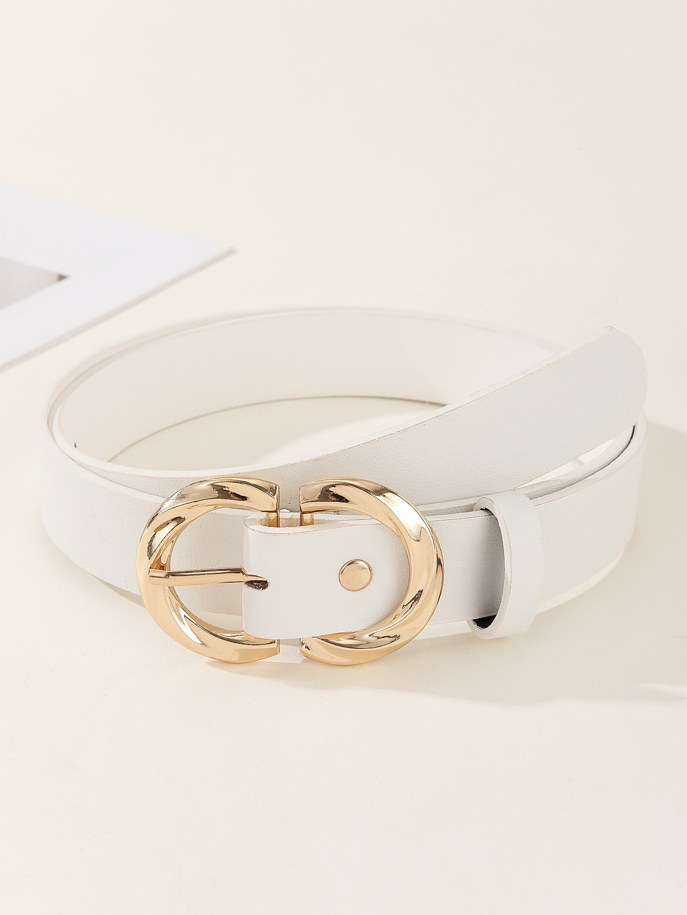 Women’s Leather Belt with Gold Buckle – Stylish Casual & Dress Accessory