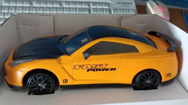 2.4G 4WD Drift RC Car – Remote Control Racing Car with LED Lights & Extra Tires for Kids