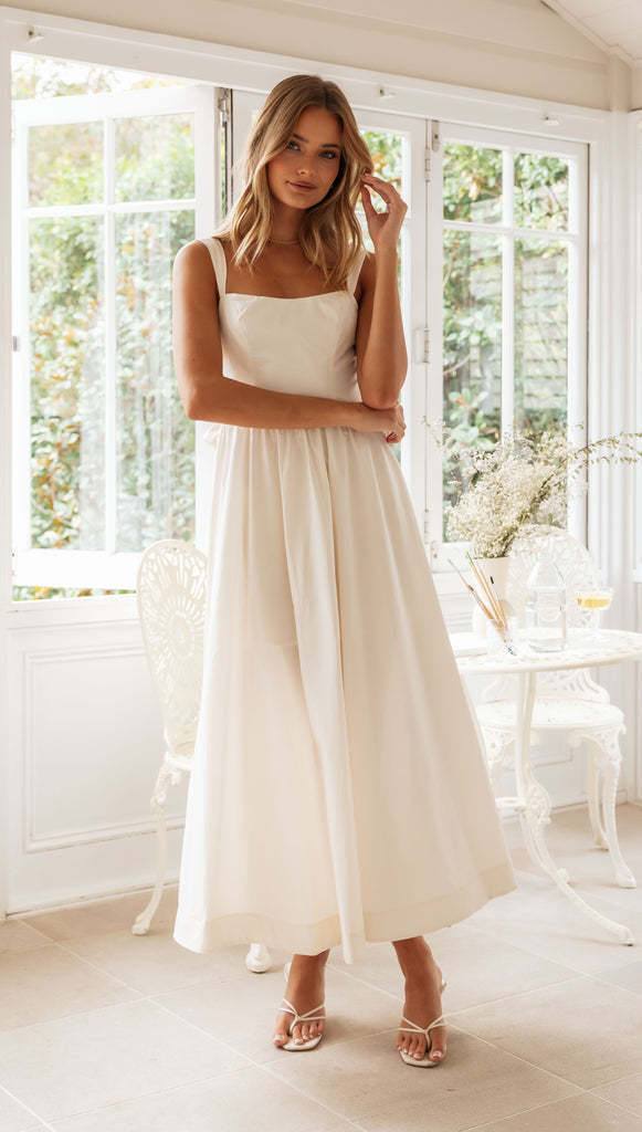 Women’s Sleeveless Sling Backless Dress – Elegant Lace-up Long Maxi Gown
