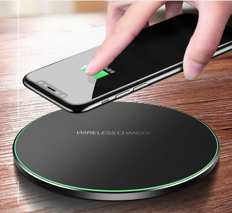 Fast Wireless Charger Pad – Universal Qi Charging Dock for iPhone & Samsung