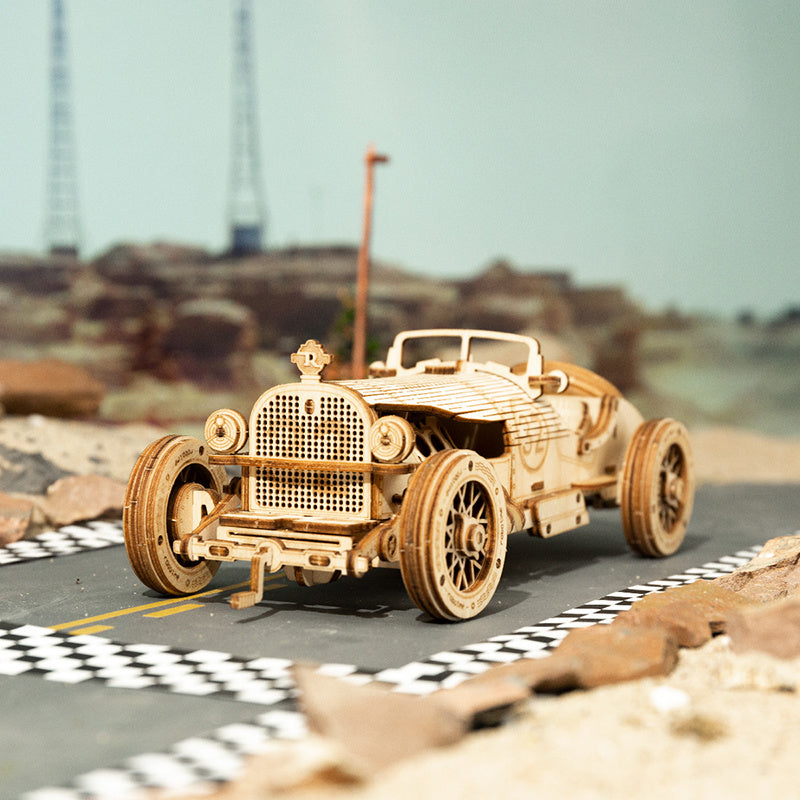 Robotime 3D Wooden Puzzle Steam Train – DIY Mechanical Prime Express Model Toy