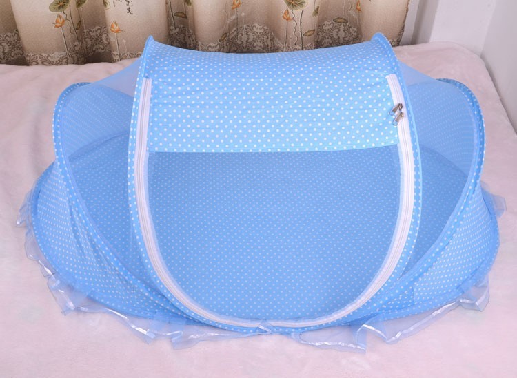 Foldable Baby Bed with Pillow & Mosquito Net – Portable Newborn Sleeping Set