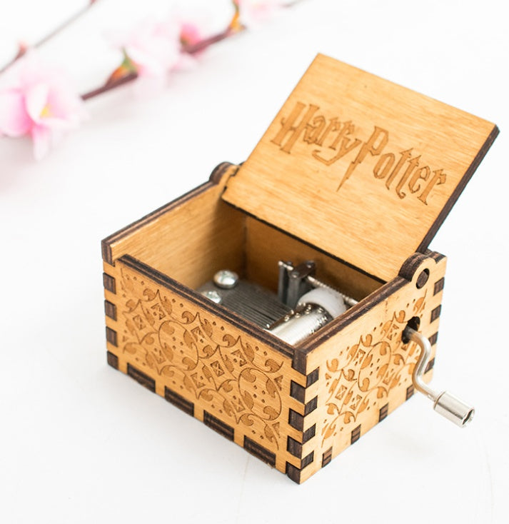 Wooden Hand-Crank Music Box – Engraved Vintage Gift for Kids & Adults